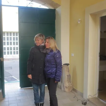 Bed and Breakfast Antico Casale 3*